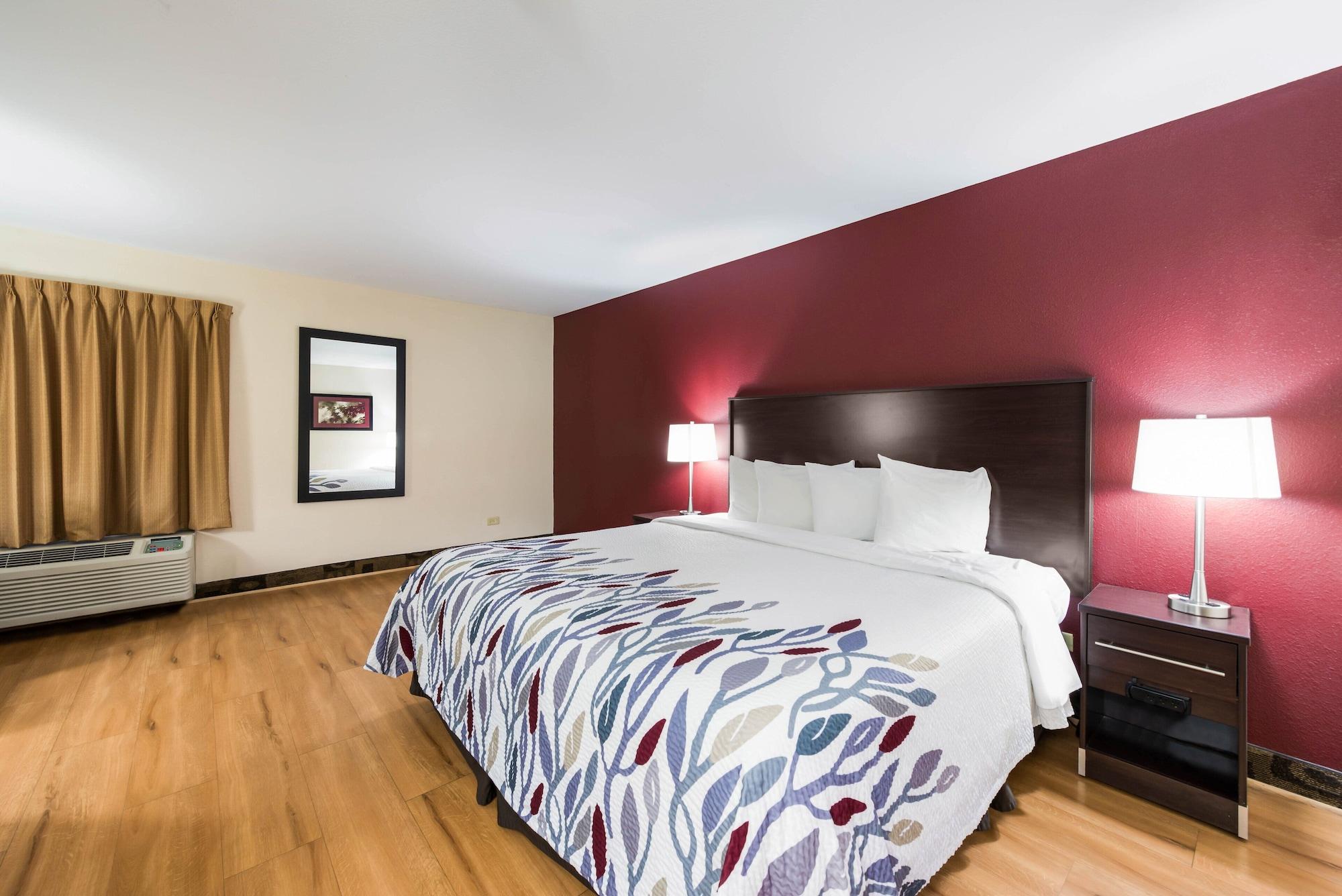 Red Roof Inn & Suites Monee Εξωτερικό φωτογραφία