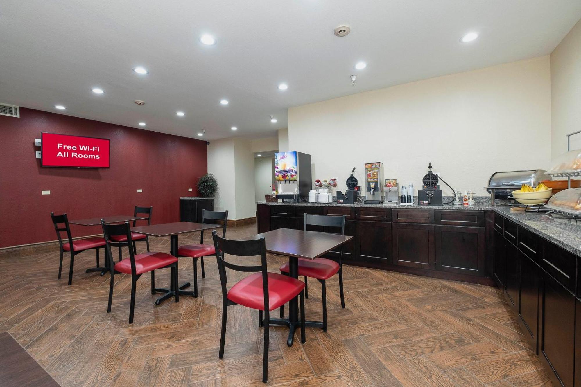 Red Roof Inn & Suites Monee Εξωτερικό φωτογραφία