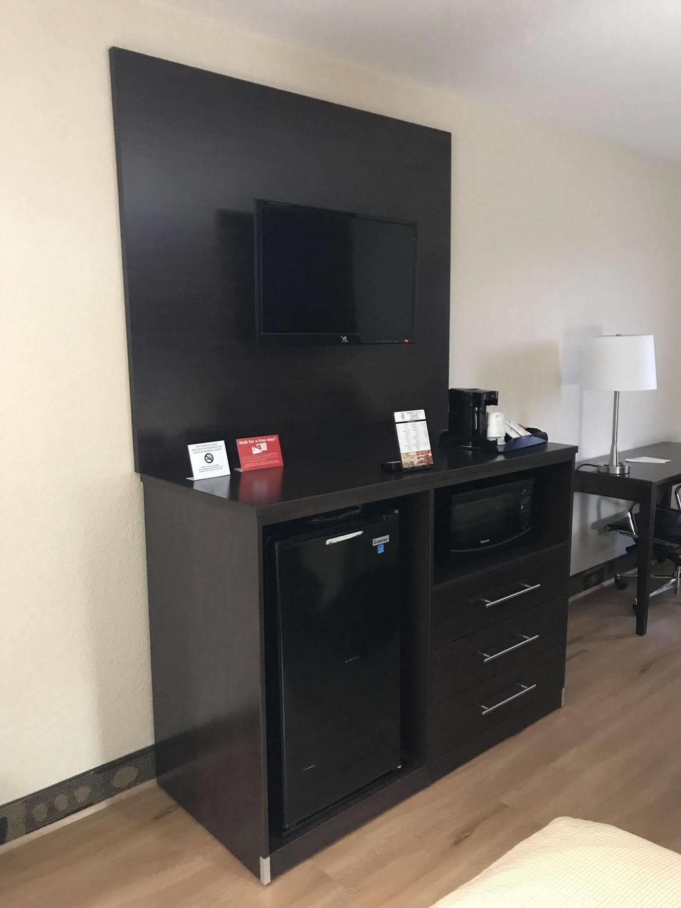 Red Roof Inn & Suites Monee Εξωτερικό φωτογραφία