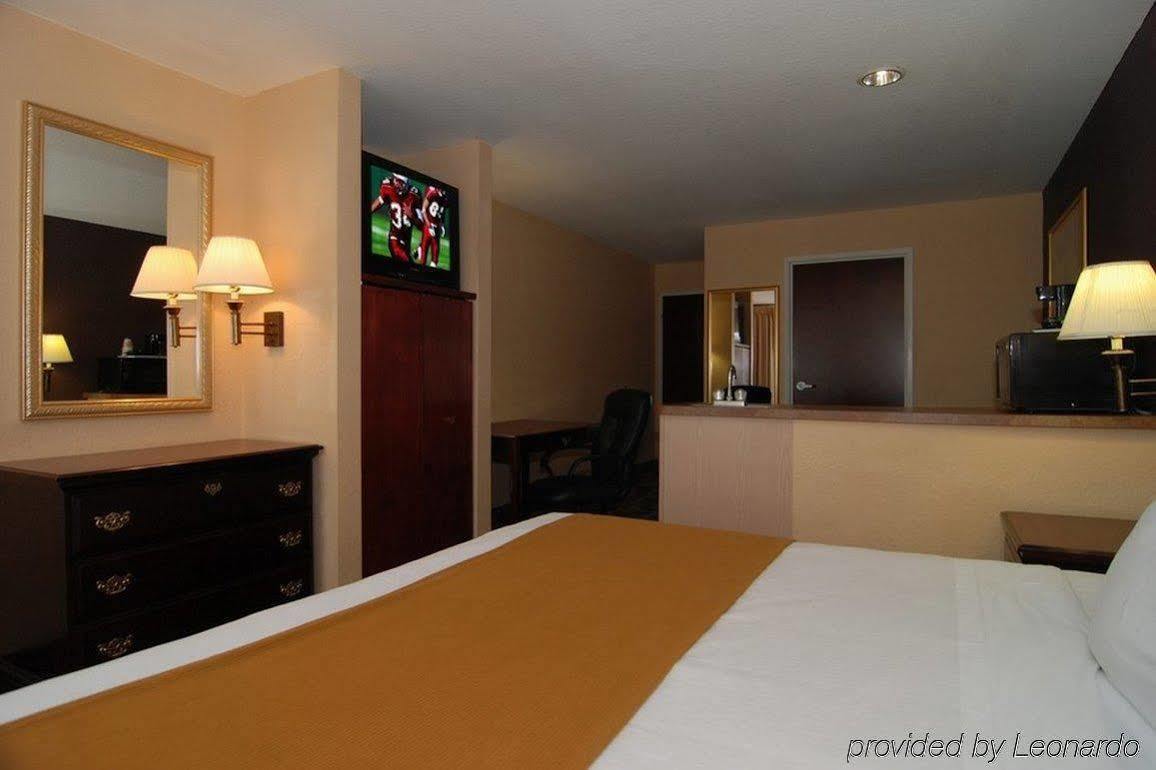 Red Roof Inn & Suites Monee Εξωτερικό φωτογραφία